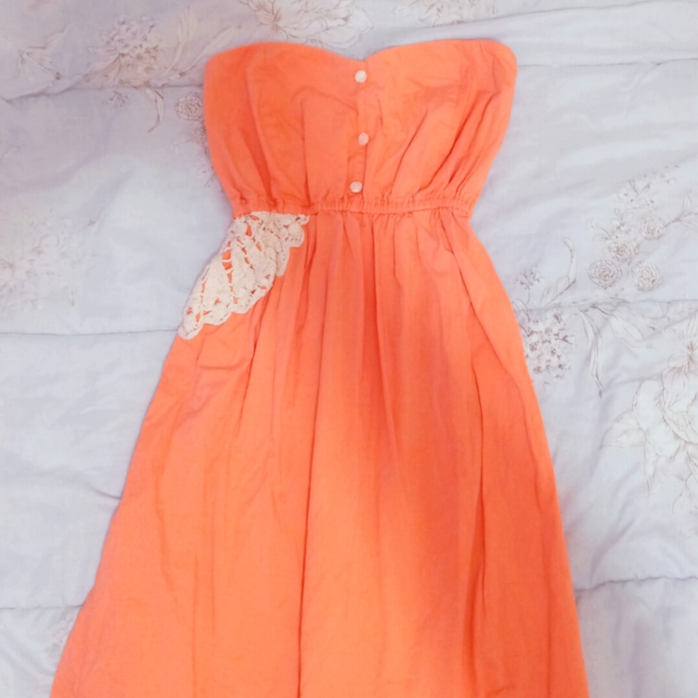 Judith March tube top